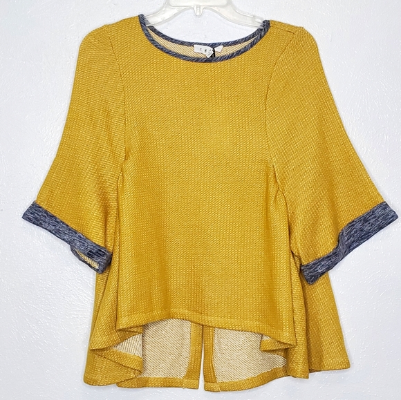 Anthropologie Tops - Anthropologie THML Mustard Flowy Sweater Top with Gray Trim